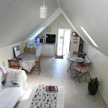 Bed & Breakfast Les Volets Bleus *